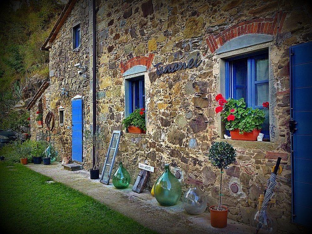 Agriturismo Tananei Marliana Екстер'єр фото